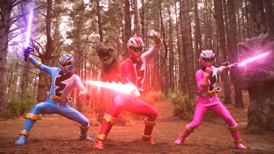 Power Rangers Dino Fury émission De Télévision Place au combat